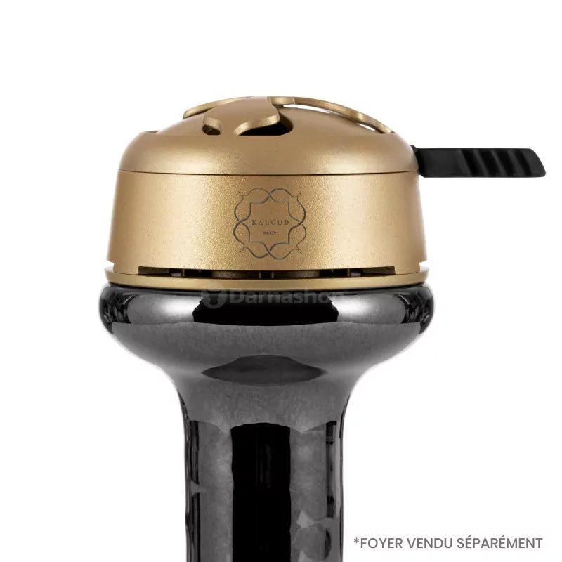 Kaloud Lotus heat manager på en vannpipe hode